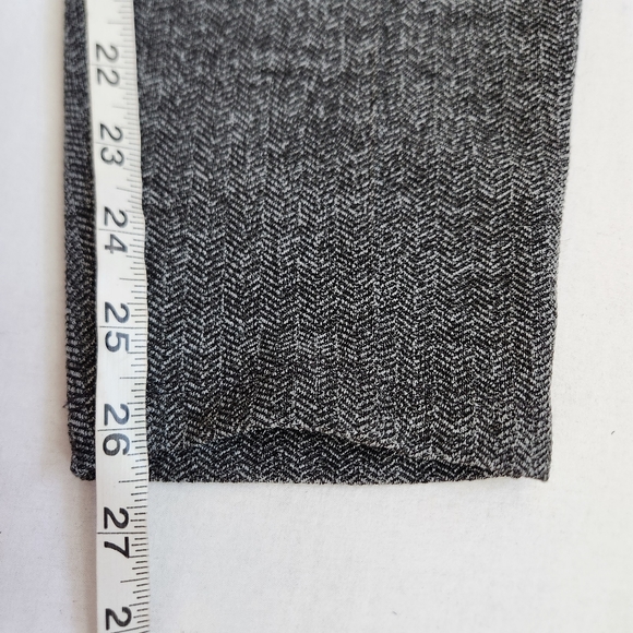 Chico's Zenergy herringbone leggings gray stretchy zippered pockets gray 3 16 XL - Picture 11 of 13